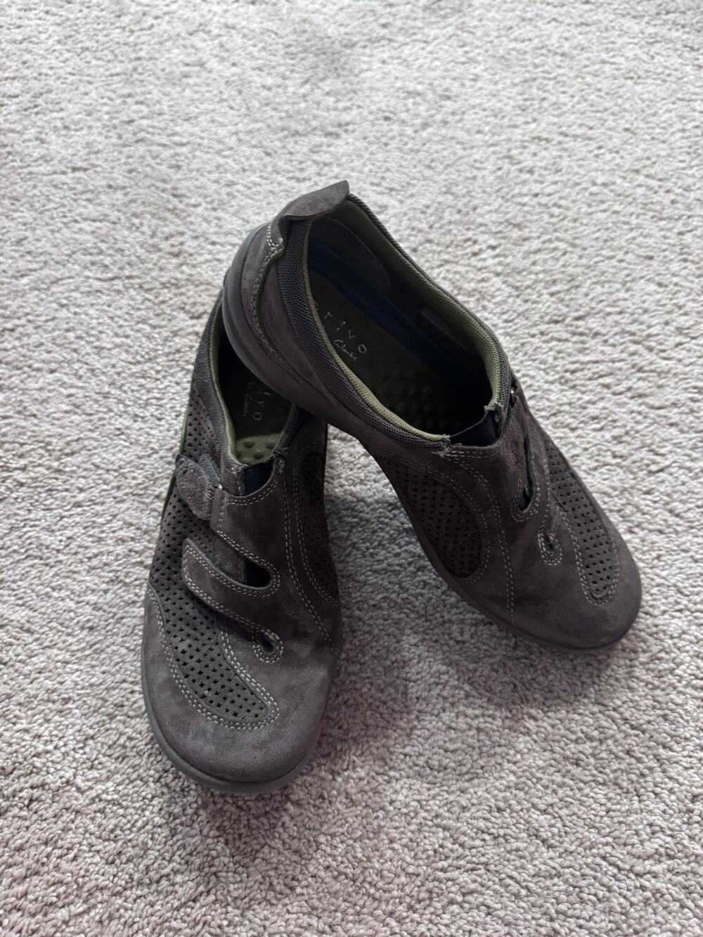 Privo by Clarks Easy On Suede Leather Loafers Comfort Shoes Women's Size 9